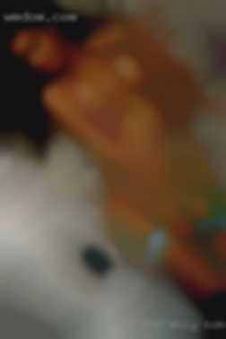 Preferably someone into art dating or gaming.
